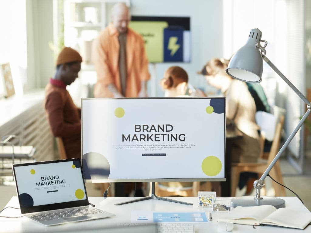 Branding & Strategy